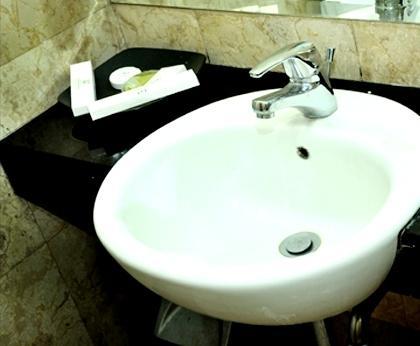 Hotel D'Wangsa Maluku Jakarta Bilik gambar